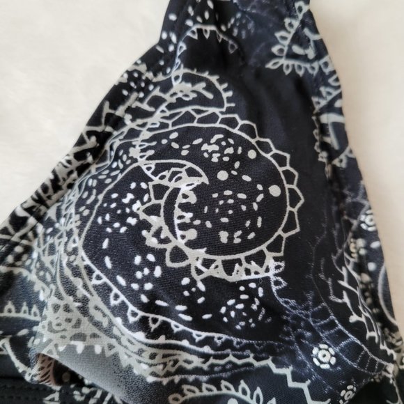 ☀️ Aqua Funky Design Print Bikini Top - Picture 4 of 13